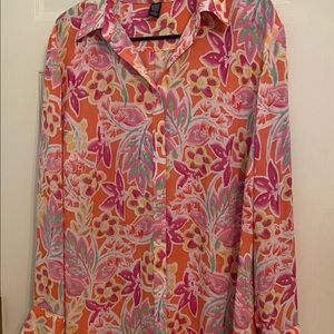 BEAUTIFUL SHEER BLOUSE PERFECT FOR SUMMER!